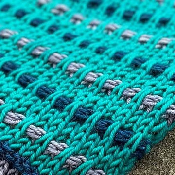 Dotted Dashes Shawl