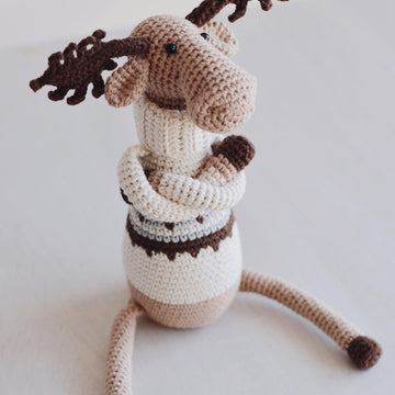 Richard the Moose Crochet Pattern, Reindeer Amigurumi Toy
