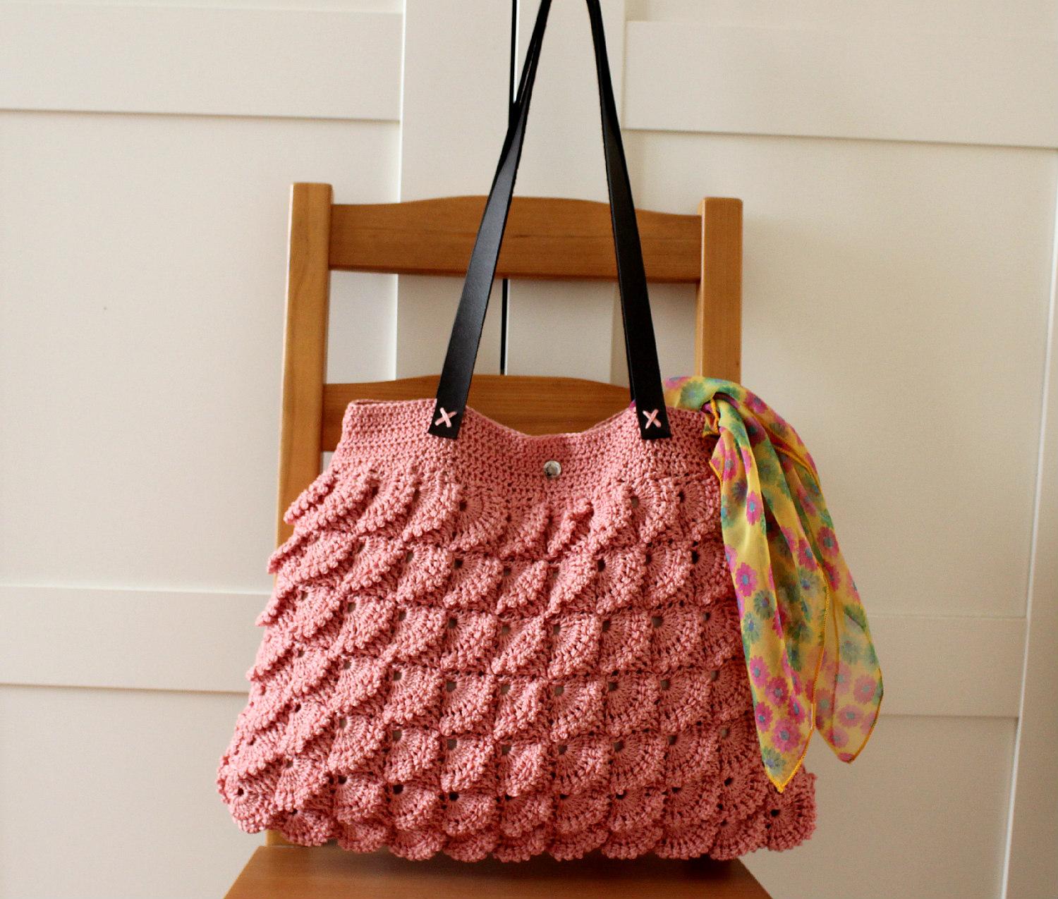 Fandango Shoulder Bag