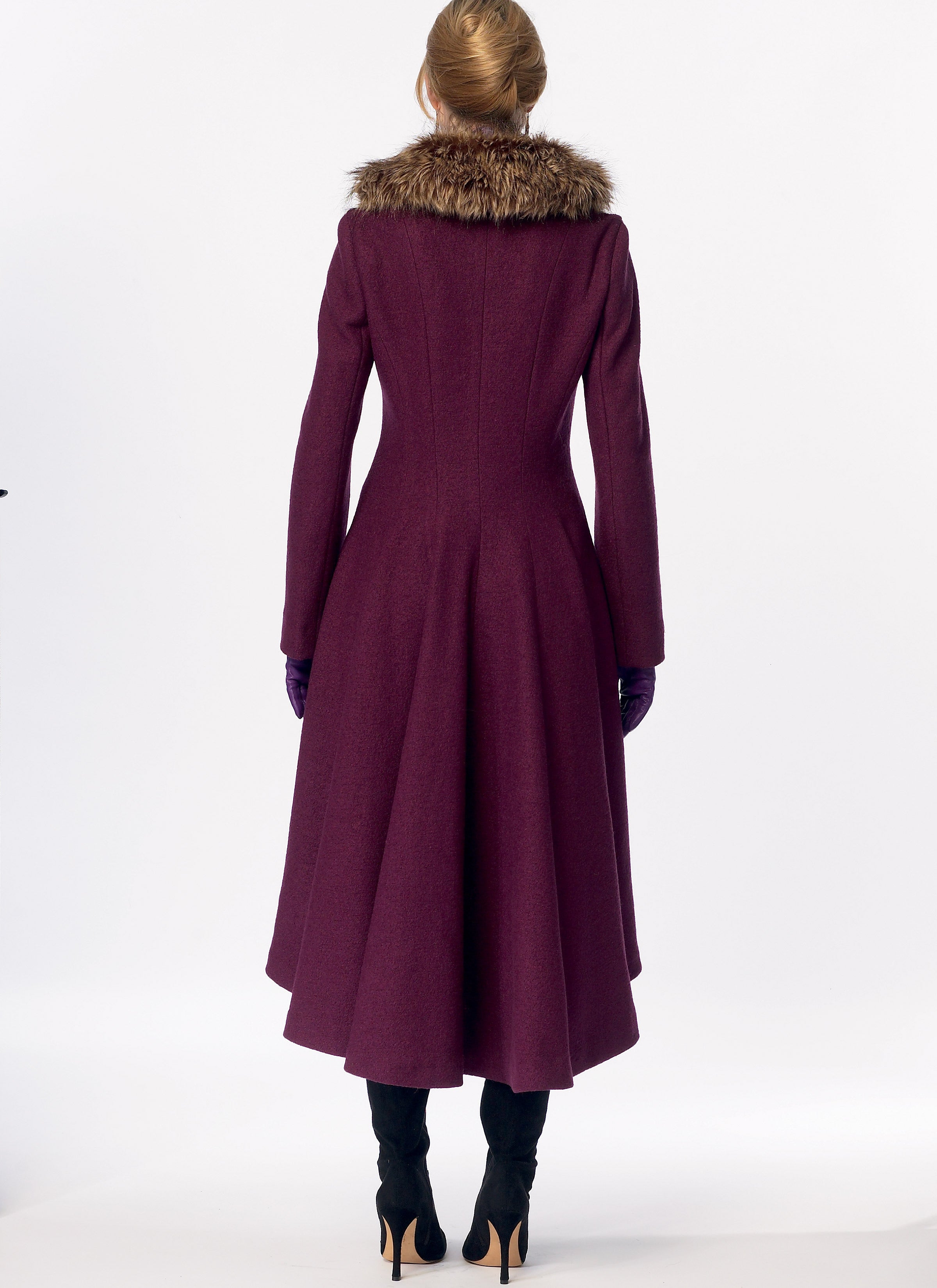 McCall's Misses'/Miss Petite Lined Coats, Belt and Detachable Collar and Hood M6800 - Sewing Pattern