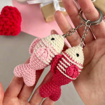 Crochet fish with heart tail Amigurumi pattern keyring Bag charm keychain Car mirror hanging decor Valentine crochet pattern