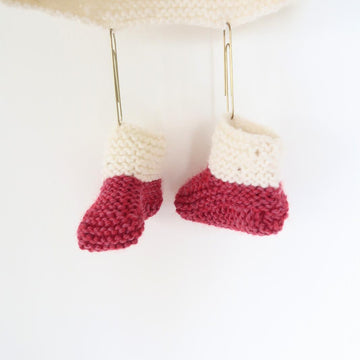Strawberry Seed Baby Booties