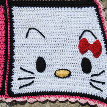 Square hello kitty blanket