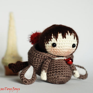Christmas Deer Doll. Crochet Tanoshi.