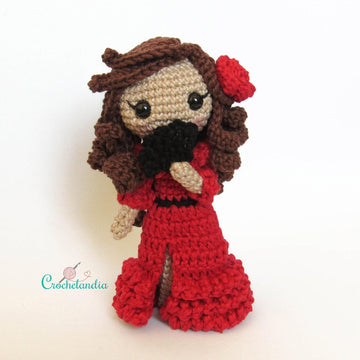 Bizet's Carmen amigurumi doll - crochet pattern by Crochelandia