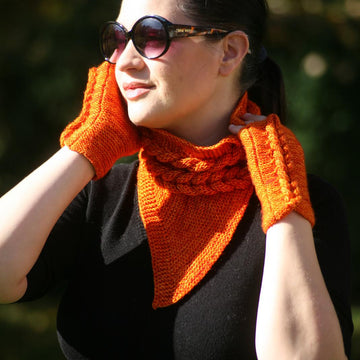 Hold-Me-Tight cowl
