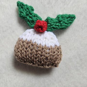 Little Knitted Christmas Pudding