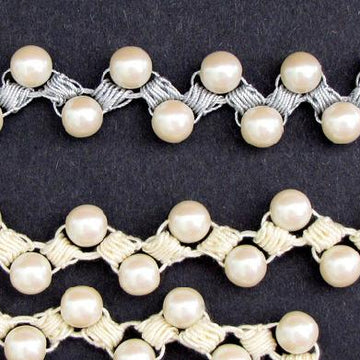 Satin Pillow Stitch Necklace