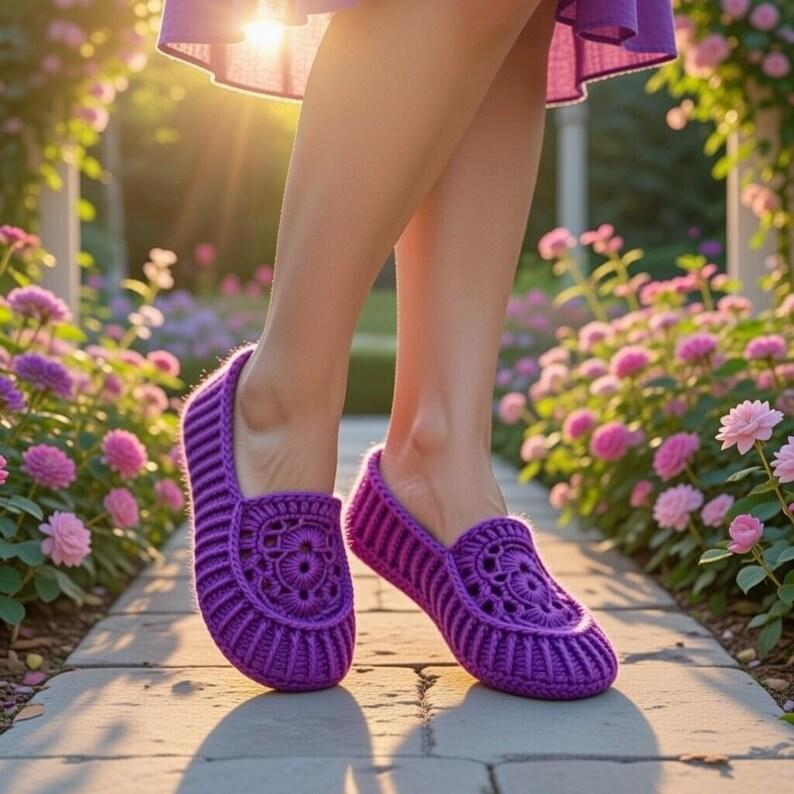 Women’s Crochet Slippers Pattern – Adult House Slippers PDF + Video Tutorial