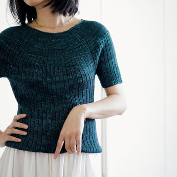 Seashell Sweater Light