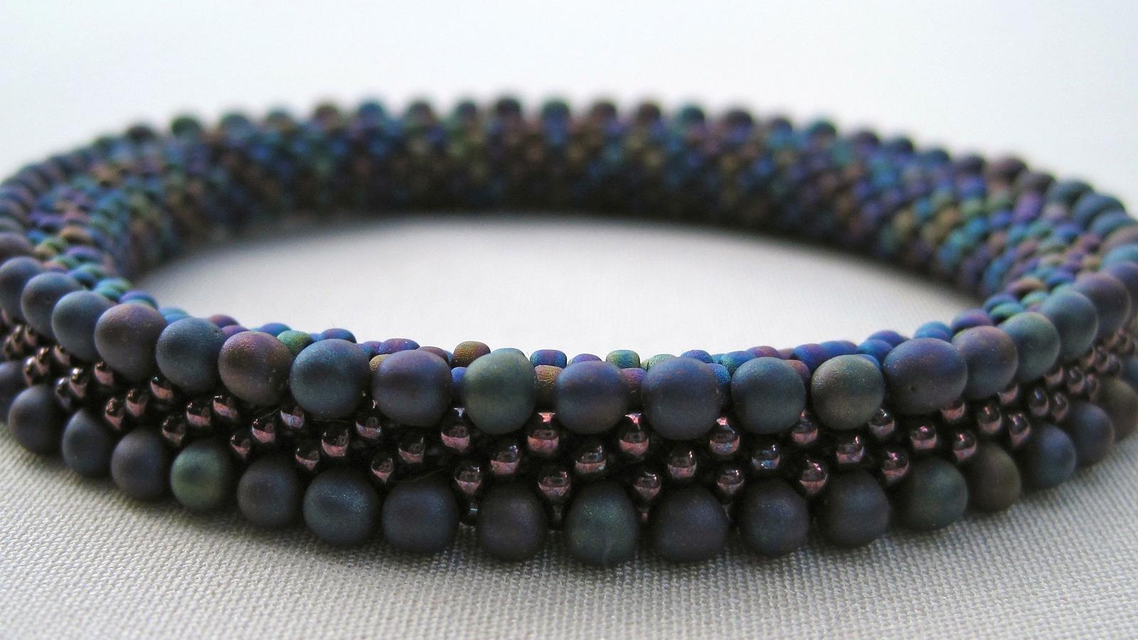 Double Drops Bead Crochet Bangle