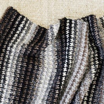 Houndstooth Cabin Throw