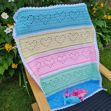 Full of Hearts Filet Blanket