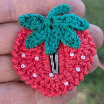 Strawberry Hair Clip English-US