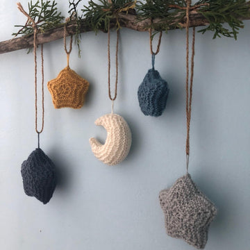 Knit Moon and Stars Christmas Ornament Pattern
