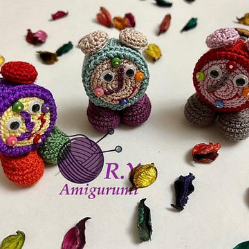 Recycle Amigurumi clock & phone