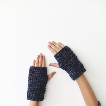 L'Opéra Fingerless Gloves