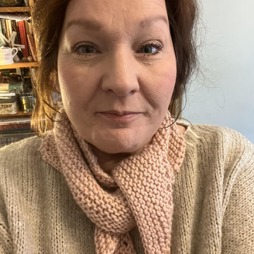 Everyday Elsie Shawlette