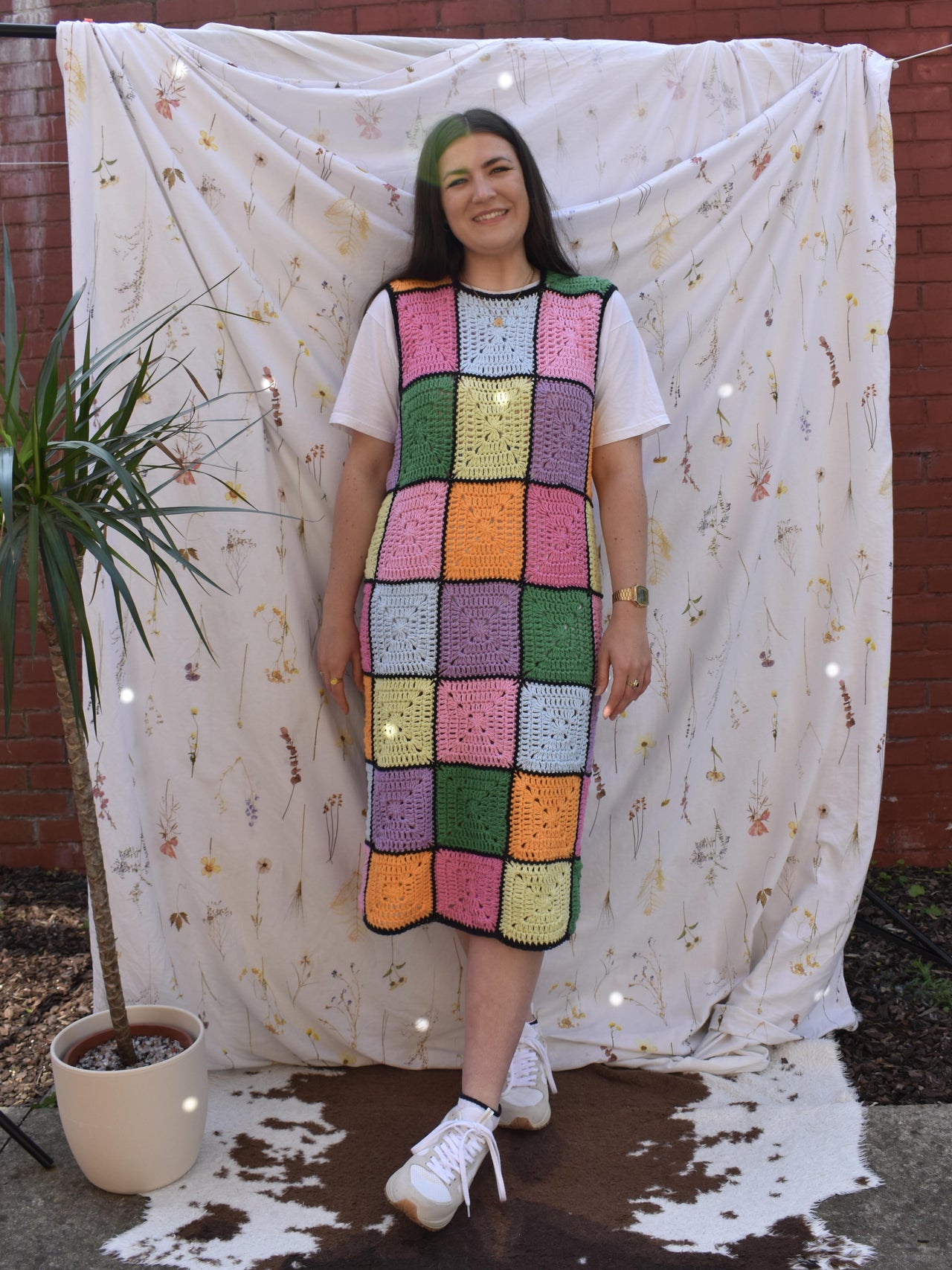 Solid granny squares dress/vest pattern