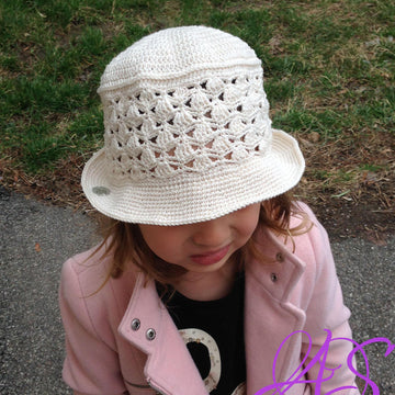 Cappellino per  Bimbi di 3 - 4 Anni Modello per Uncinetto