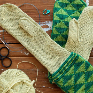 Pointy Pointy Mittens