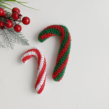 Candy cane crochet Christmas ornament pattern