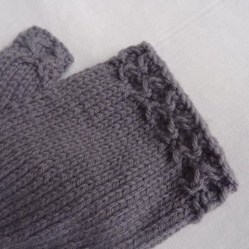 Twisty mittens