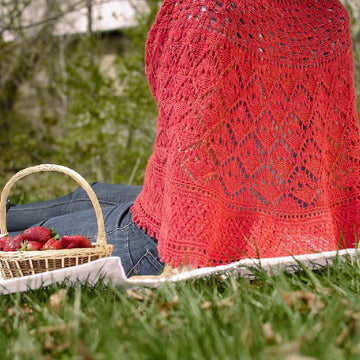 Fragaria Shawl