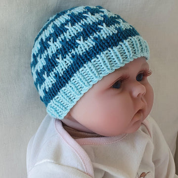 Amity - Babies two colour slip stitch beanie