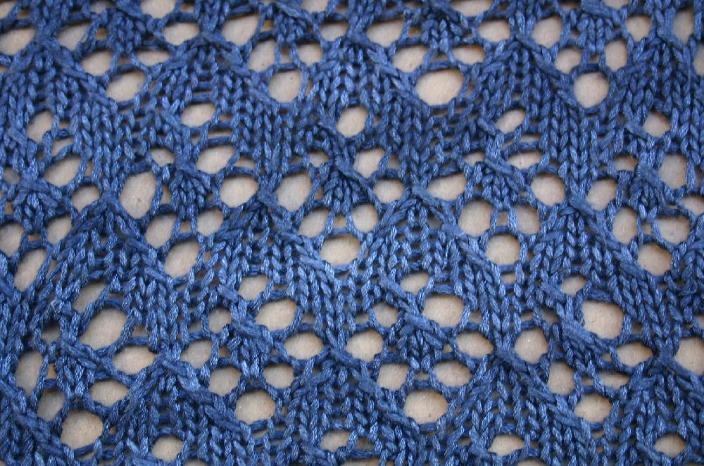 Black Diamond Cowl
