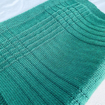 Crossed Corner Blanket