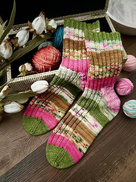 Stash Dash Socks
