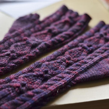 Queen St. Mitts