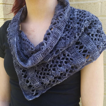 Crossed Scarflette