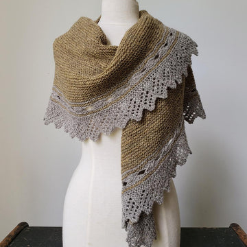 Tèarmann Shawl
