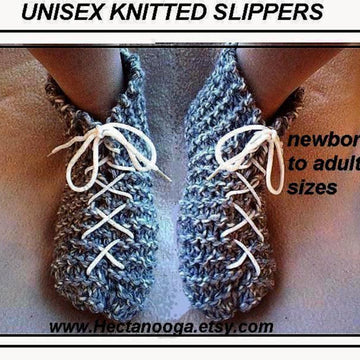 656 KNITTING PATTERN, laced short slippers, baby to adult