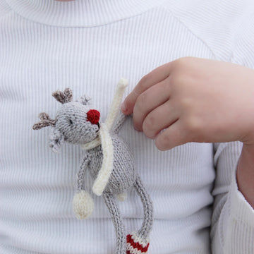 Knitted Deer