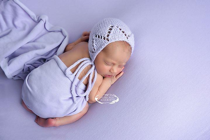 Chevron Lace Bonnet (DK)