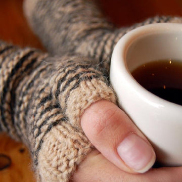 Earl grey mitts