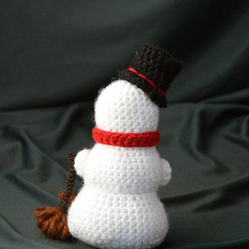 Frosty the Snowman Crochet Pattern, Snowman Amigurumi