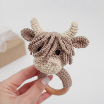 Highland cow baby rattle teether toy amigurumi crochet pattern