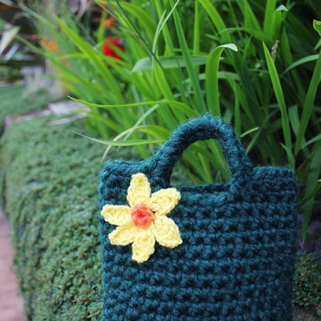Daffodil little purse