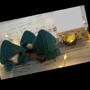 Hooded Cloak Ferrero Rocher Cover Knitting Pattern