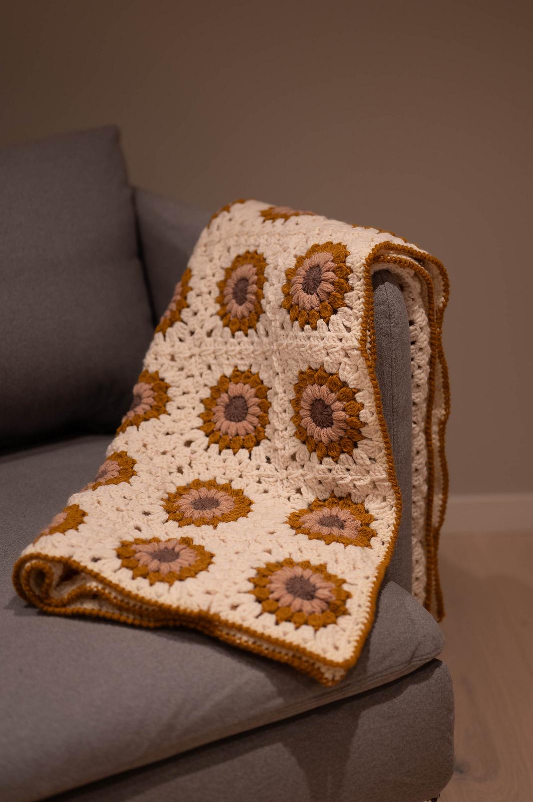Sunburst Granny Square Blanket