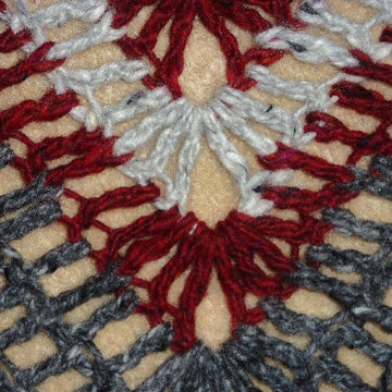 Idris shoulder shawl / kerchief / shawlette