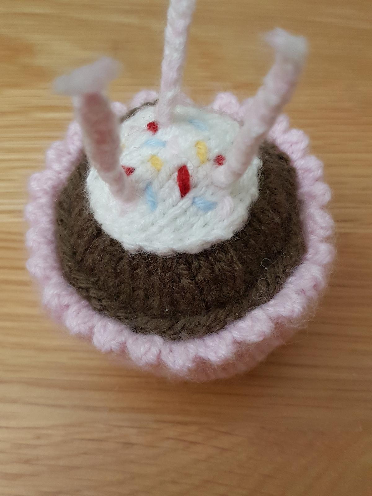 Knitted Cupcake