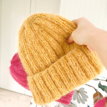 Jenna hat