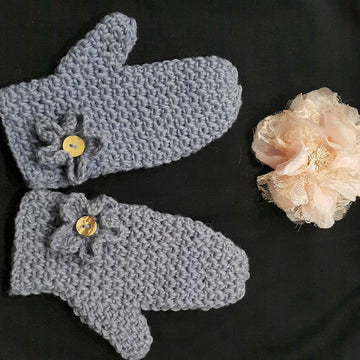 Timeless Grid Mittens