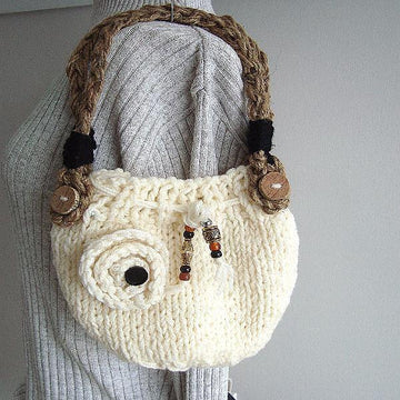 646B knitted handbag