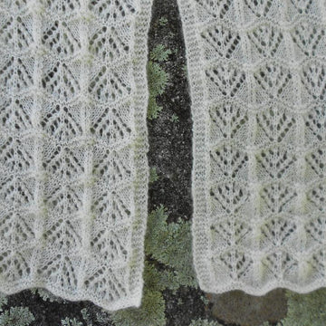 Rippling Candlesticks Scarf
